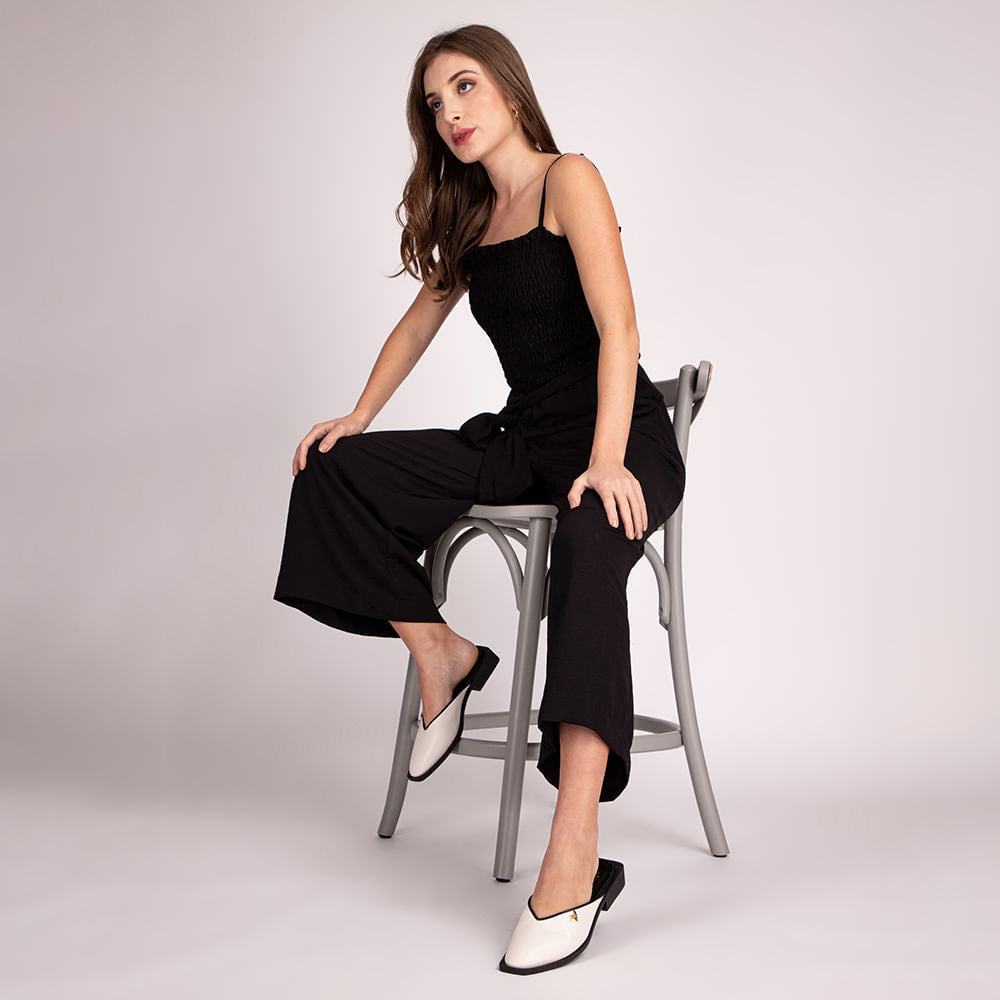 Mule Bico Fino Salto Quadrado Offwhite