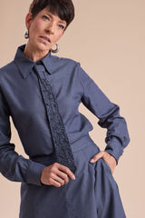 Camisa Alfaiataria micro estampa azul