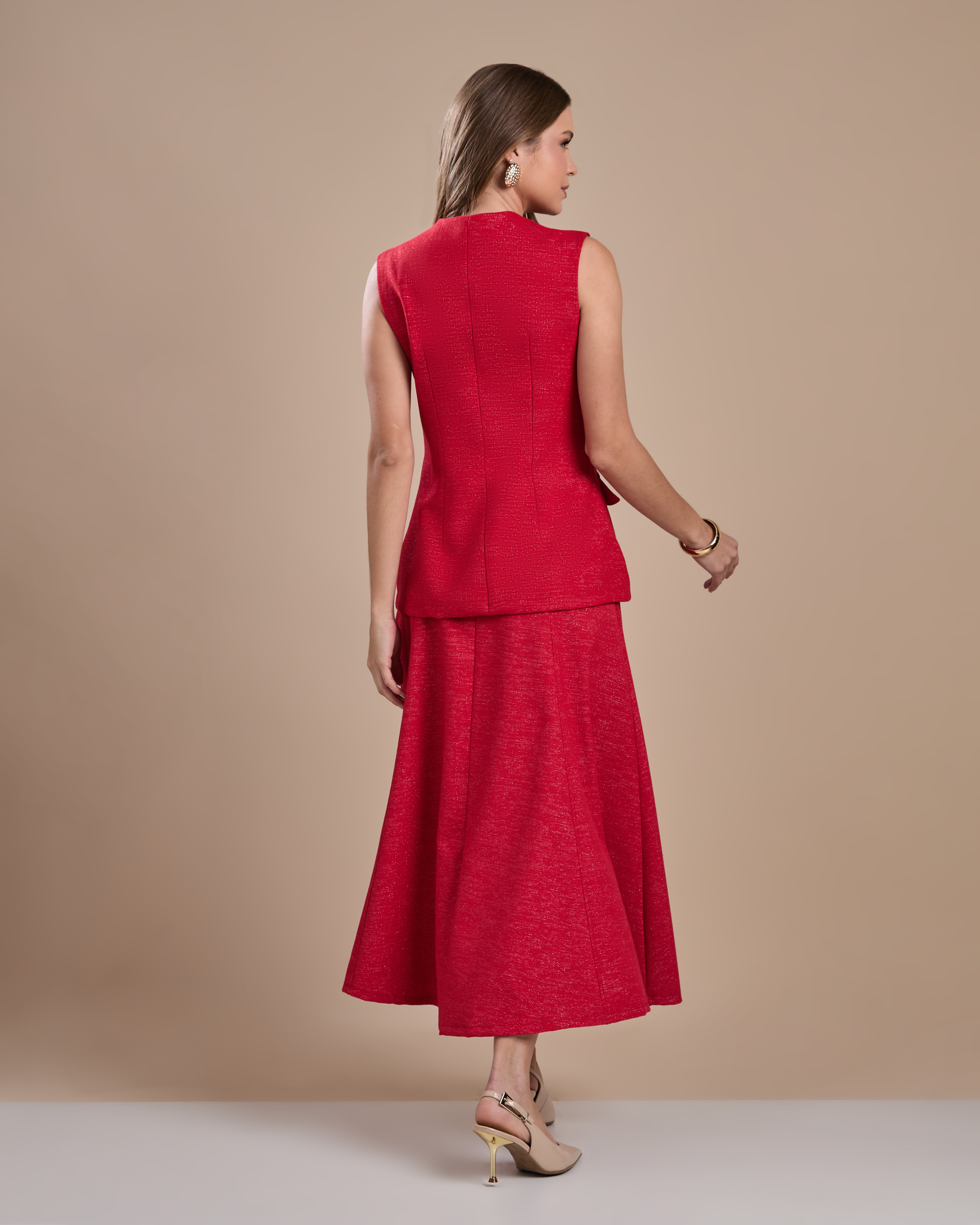 Conjunto Saia e Conjunto Vermelho