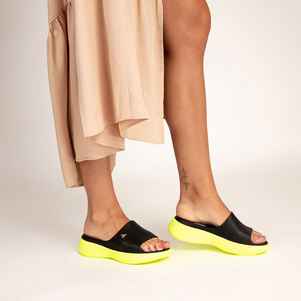 Sandália Slide Papete Nuvem  Preto\ Neon