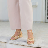 Sandalia Salto Bloco Medio com Fivela Creme