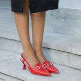 Scarpin Aberto Salto Médio com Fivela Vermelho
