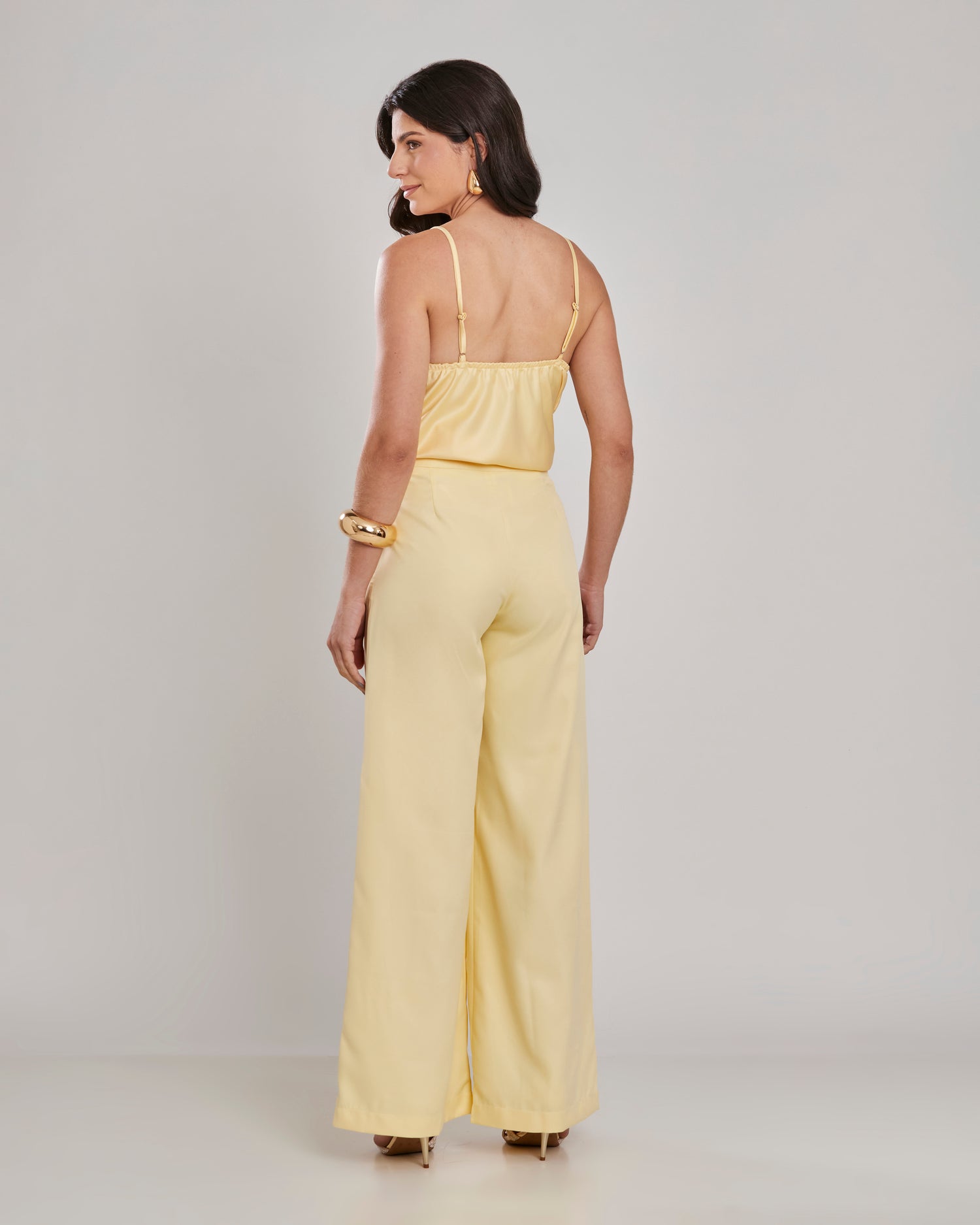 Conjunto Regata e Calça Pantalona Amarelo