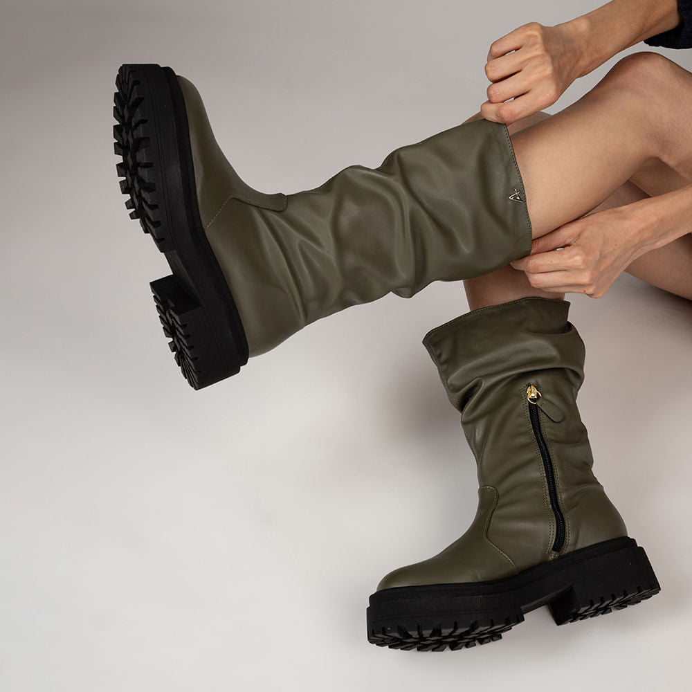Bota Feminina Cano Longo Over Salto Tratorado  Verde