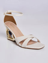 Sandalia Salto Geometrico Vazado Porcelana