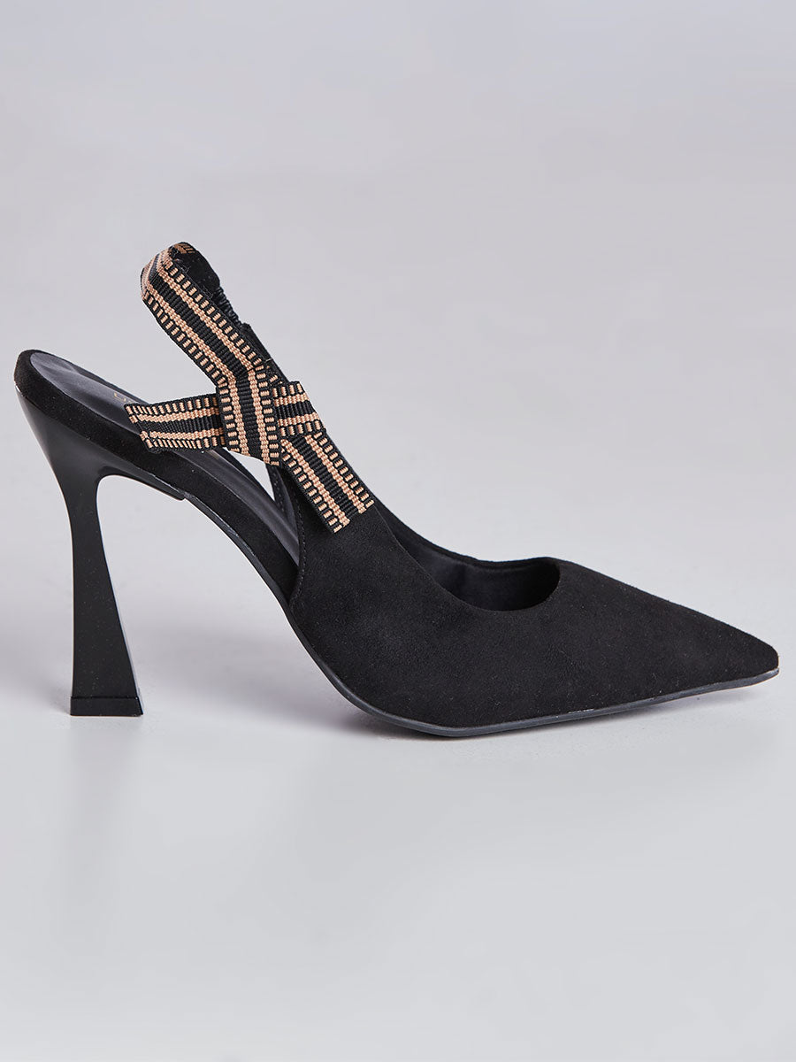Scarpin Slingback com Tira Listrada Preto