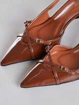 Scarpin Slingback Bico Fino e Salto Alto Marrom