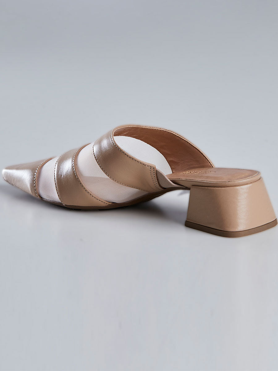 Mule Bico Fino com Tiras Nude