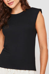 Blusa Muscle Tee com Ombreira Malha Conforto Preto