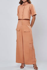 Calça Texturizada com Bolsos Camel
