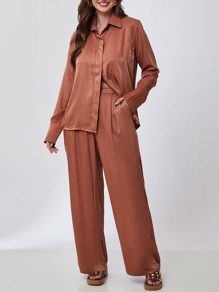 Calça Pantalona Acetinada Camel