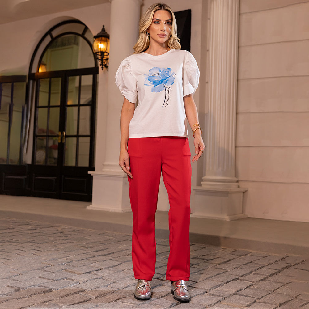 T-shirt Manga Bufante Seja Como Flor Azul