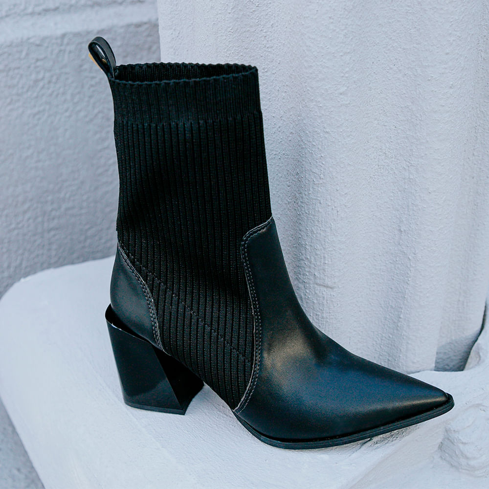 Bota Meia Salto Bloco Bico Fino Preto