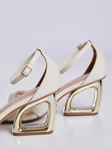 Sandalia Salto Geometrico Vazado Porcelana